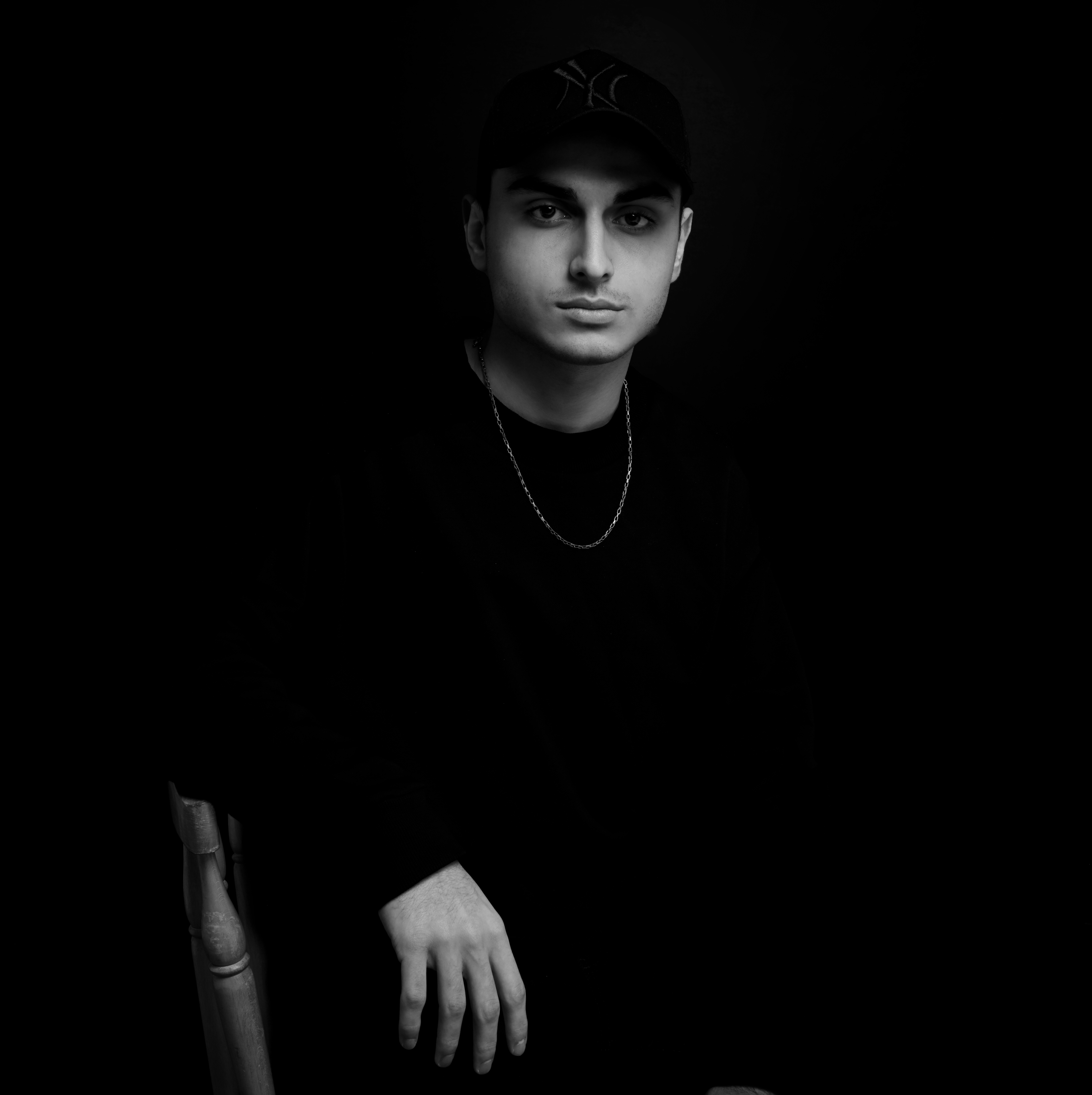 Y3MR$